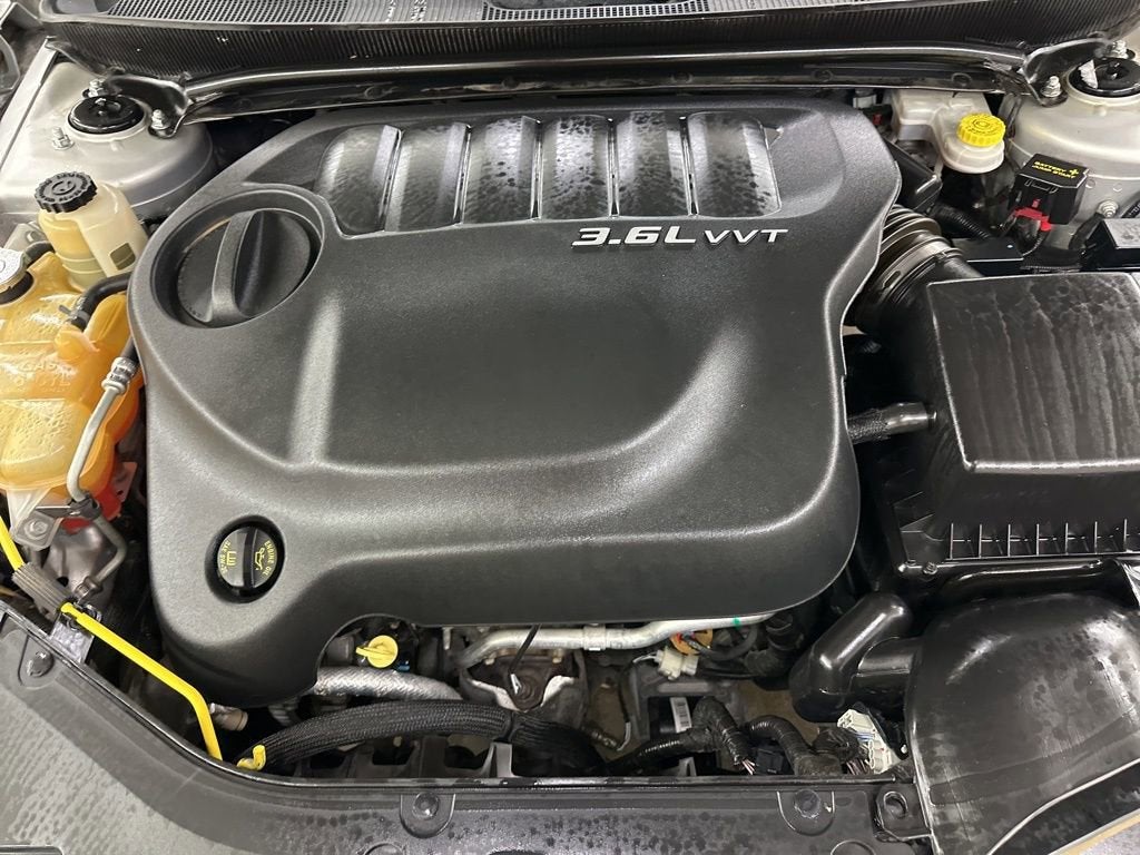 2011 Chrysler 200 Limited