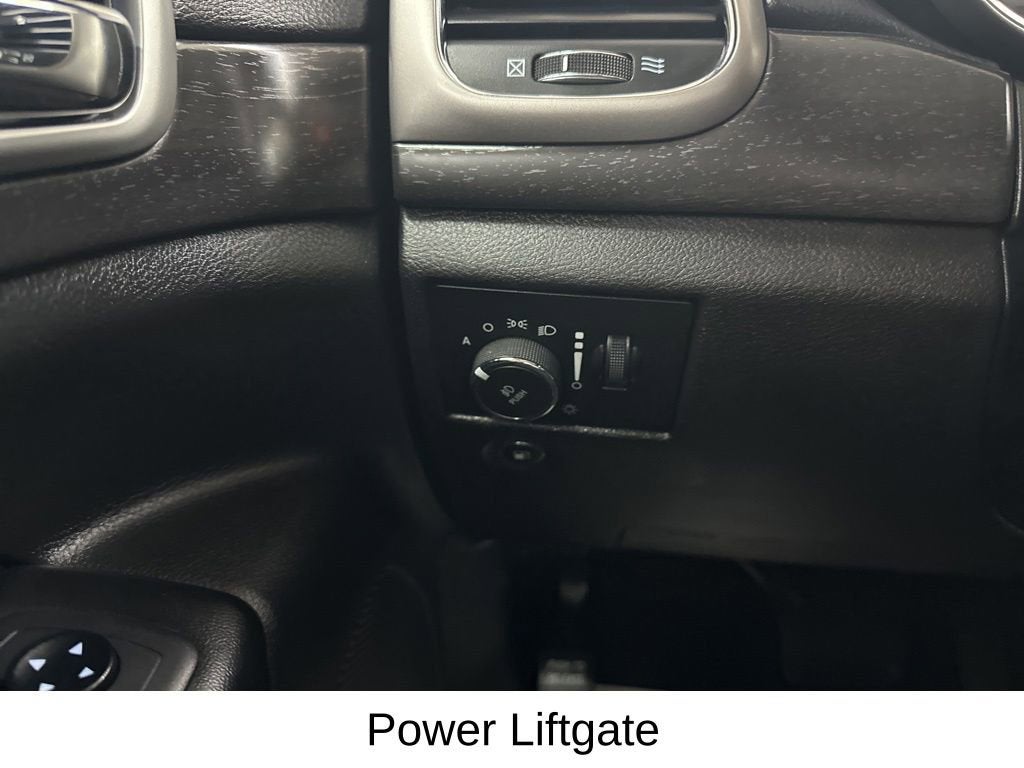 2018 Jeep Grand Cherokee Laredo E