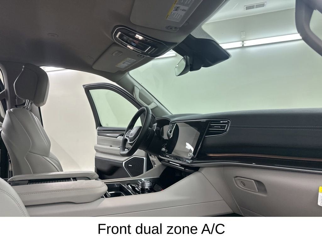 2024 Jeep Wagoneer L Base