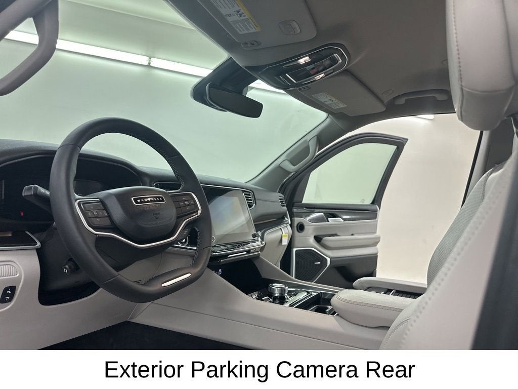 2024 Jeep Wagoneer L Base