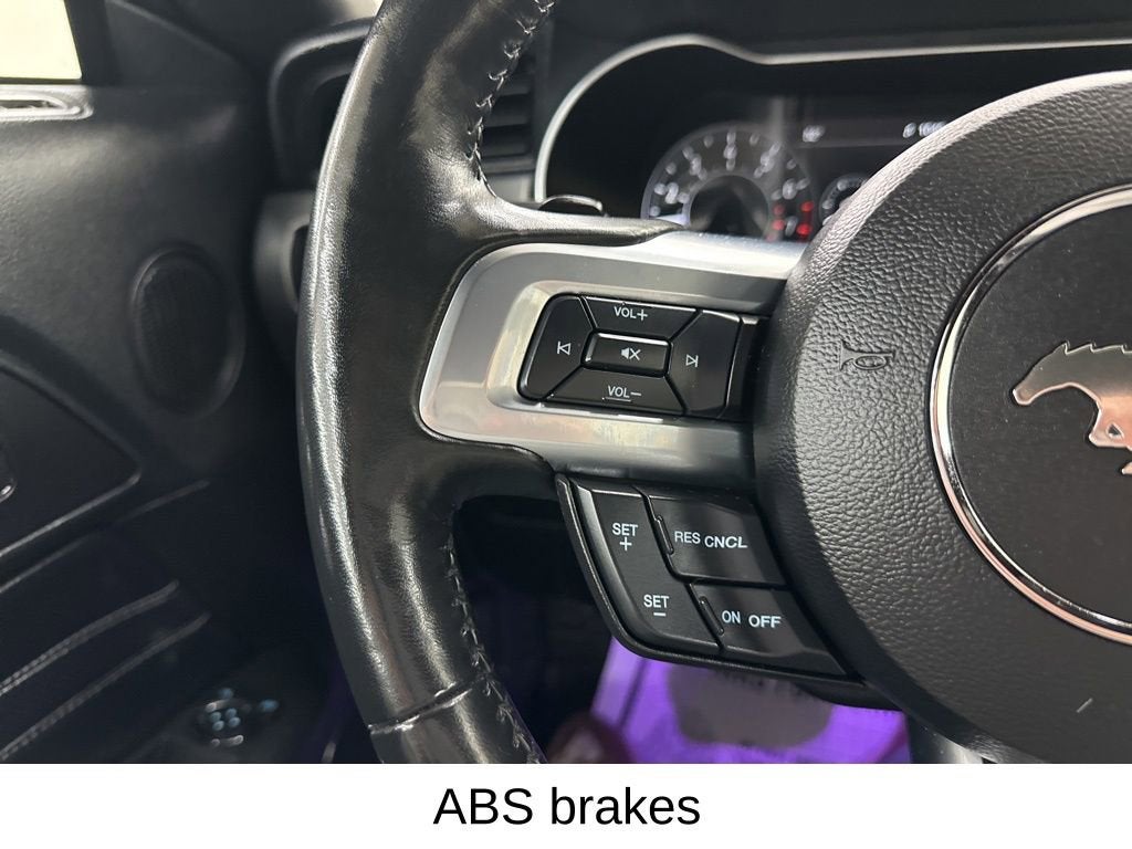 2020 Ford Mustang EcoBoost