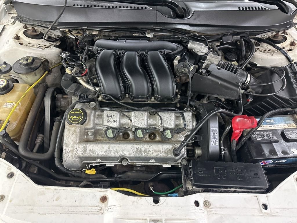 2004 Ford Taurus SES