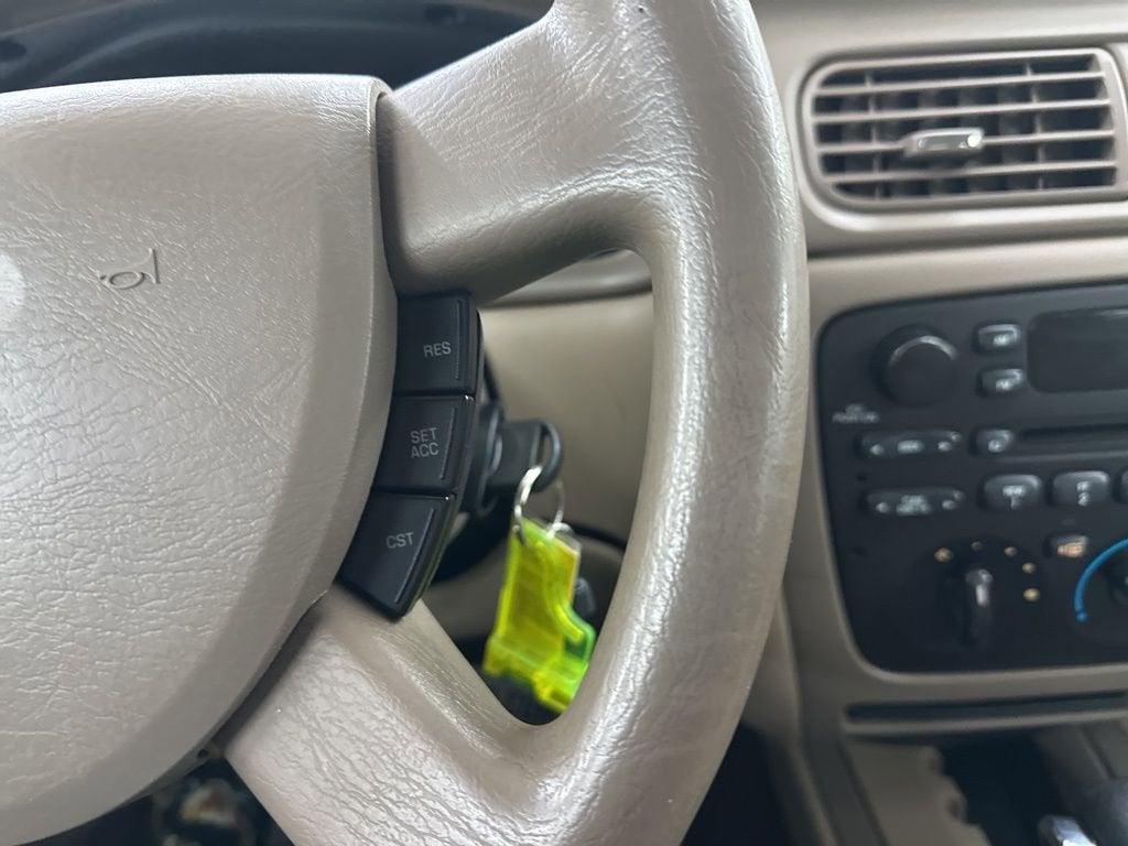 2004 Ford Taurus SES