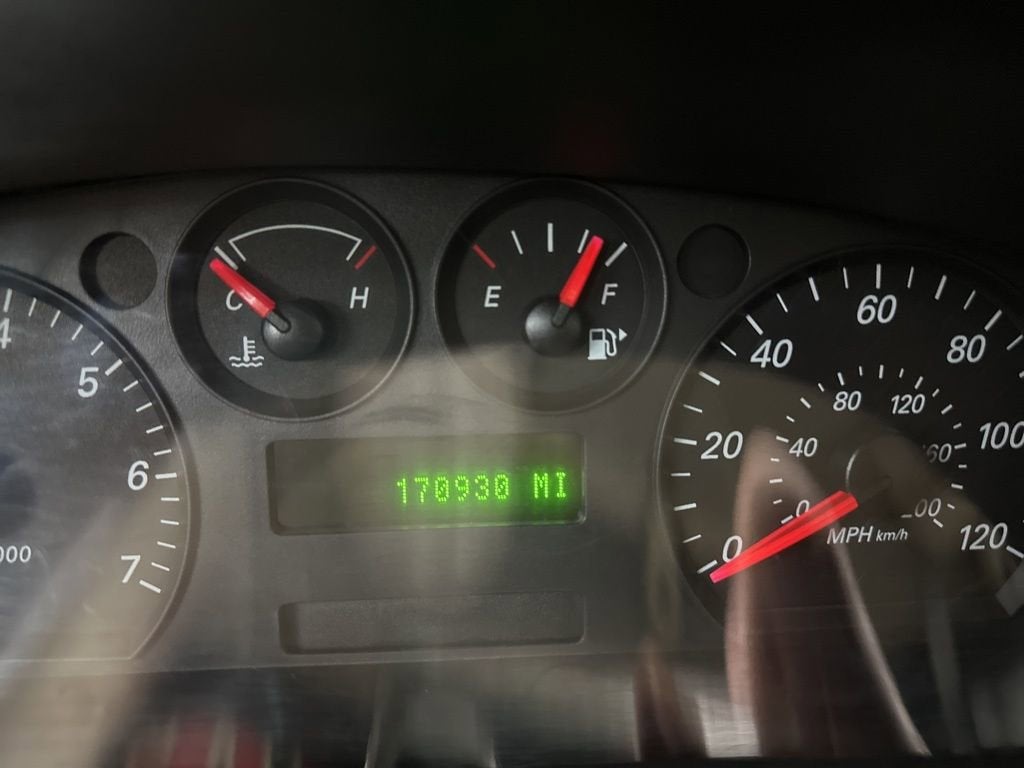 2004 Ford Taurus SES