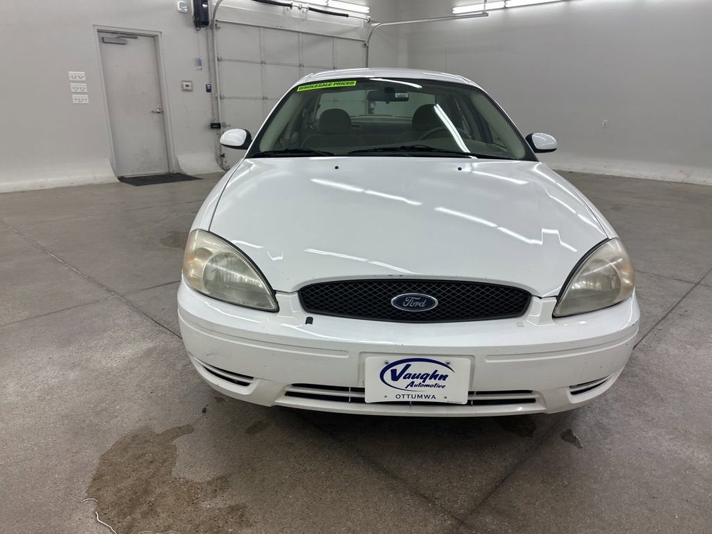 2004 Ford Taurus SES