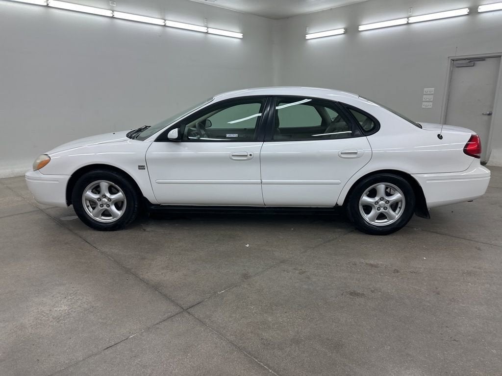2004 Ford Taurus SES