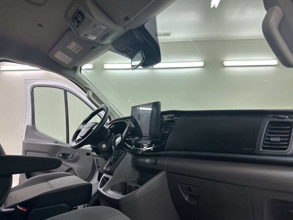 2023 Ford Transit Passenger Wagon XL