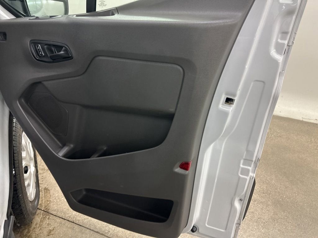 2023 Ford Transit Passenger Wagon XL