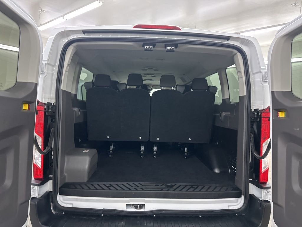 2023 Ford Transit Passenger Wagon XL