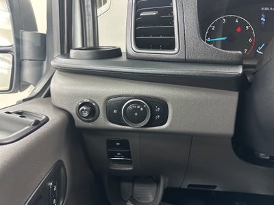 2023 Ford Transit Passenger Wagon XL