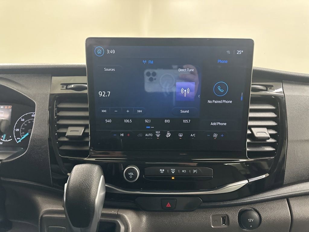 2023 Ford Transit Passenger Wagon XL