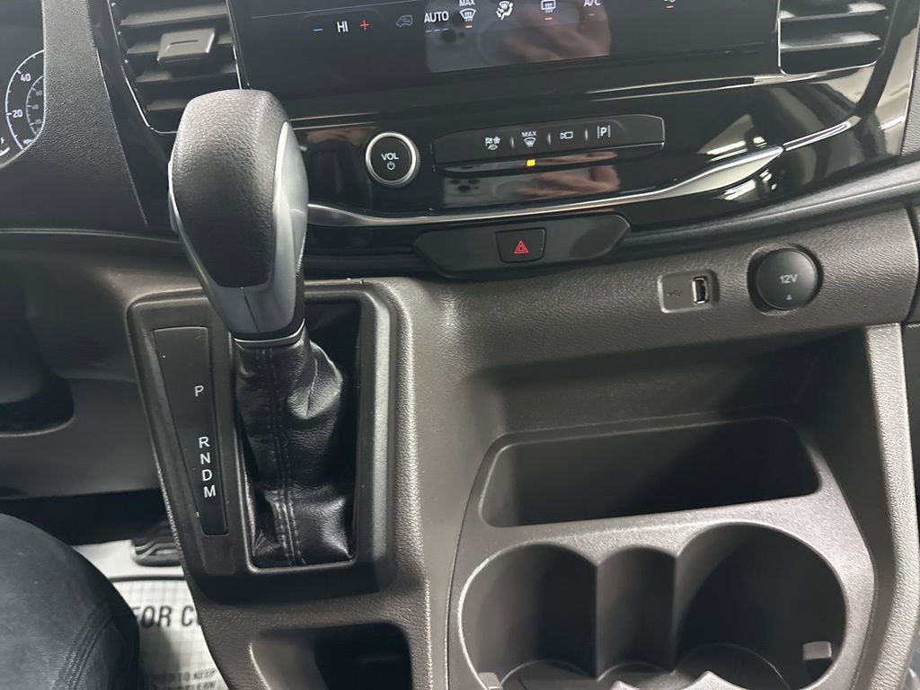 2023 Ford Transit Passenger Wagon XL