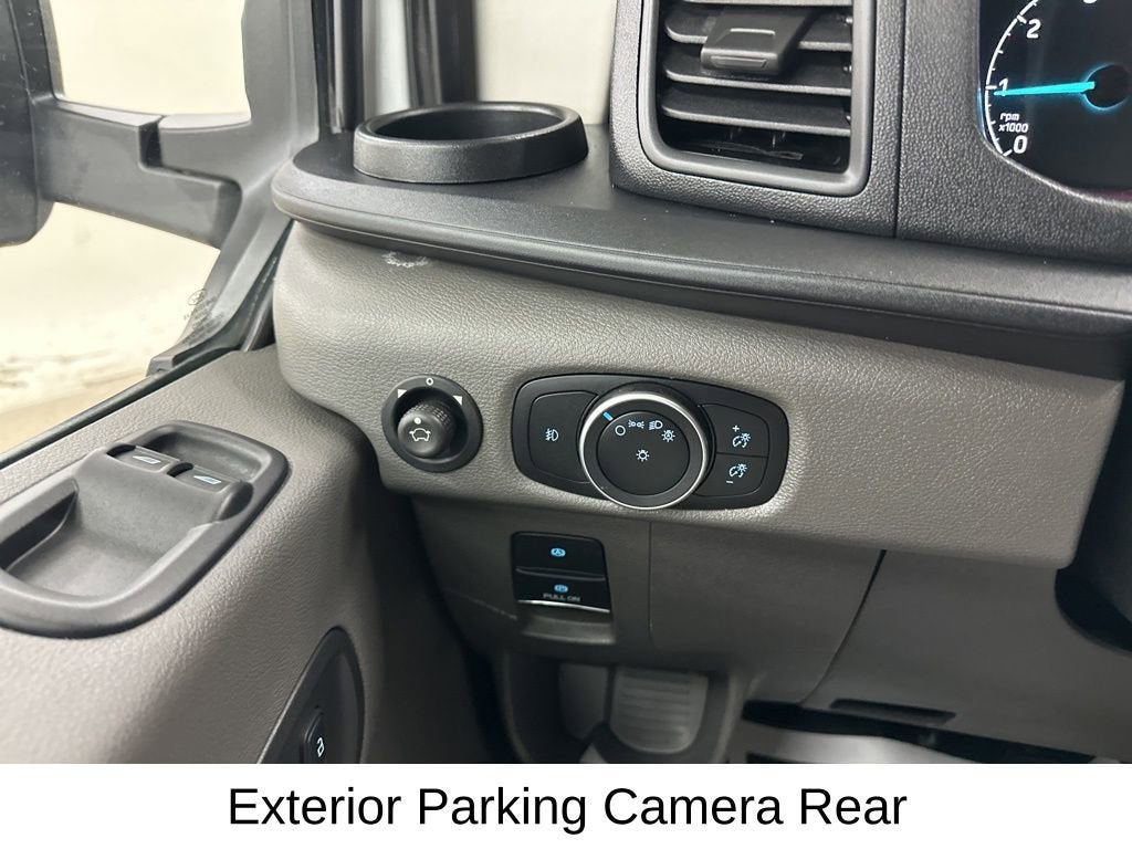 2021 Ford Transit Passenger Wagon XL