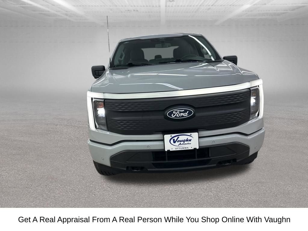 2024 Ford F-150 Lightning Flash