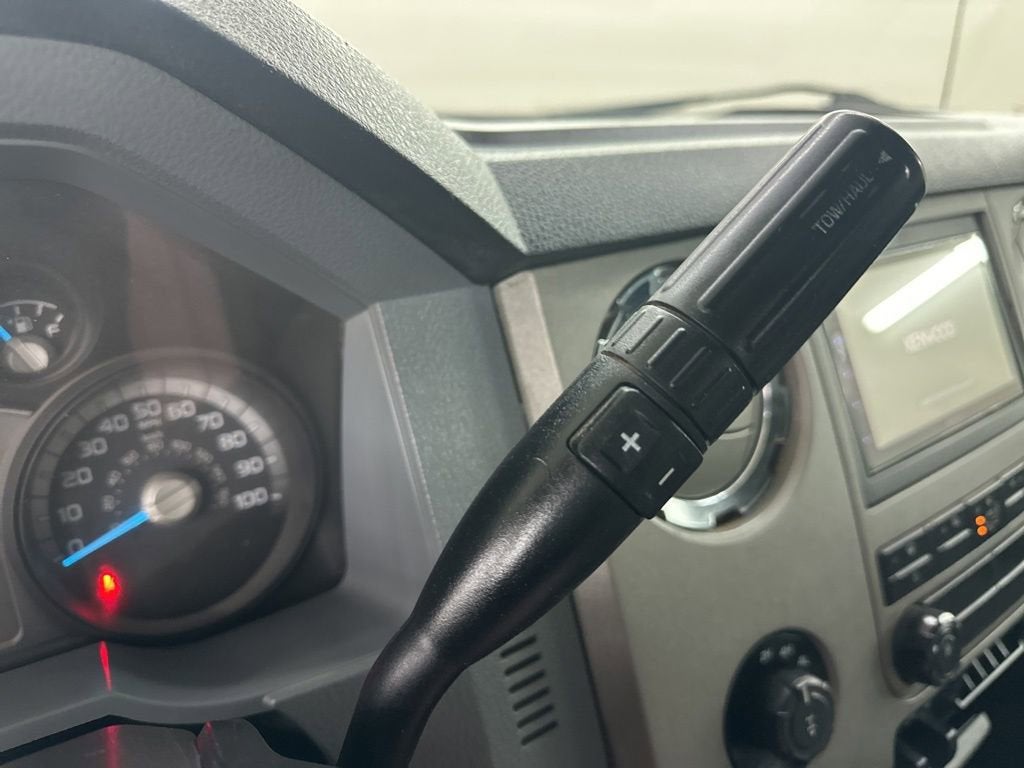 2015 Ford Super Duty F-250 SRW Lariat