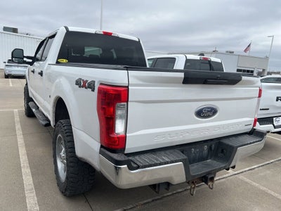 2017 Ford Super Duty F-250 SRW Lariat