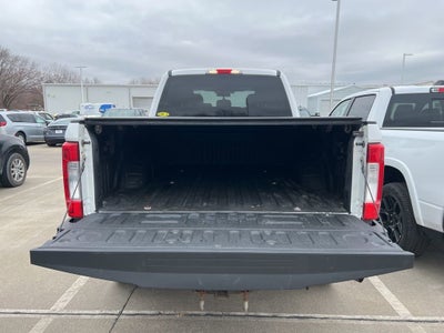 2017 Ford Super Duty F-250 SRW Lariat