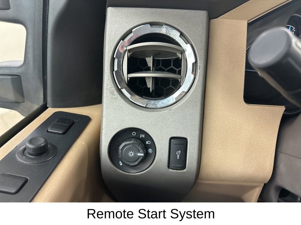 2013 Ford Super Duty F-250 SRW XL