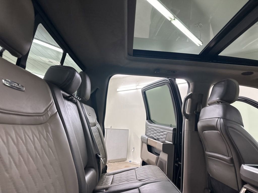 2025 Ford F-150 Platinum