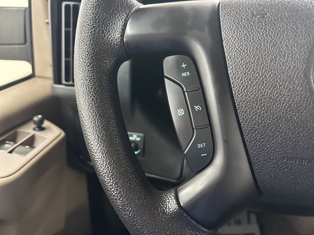 2011 Chevrolet Express Cargo 1500 YF7 Upfitter