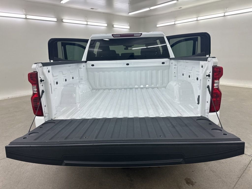 2022 Chevrolet Silverado 1500 LT (2FL)