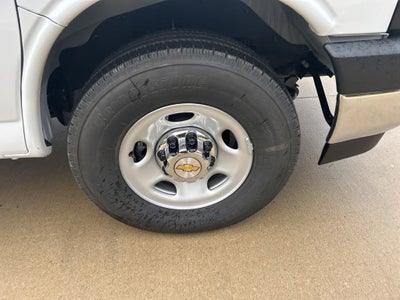 2025 Chevrolet Express Cargo 2500 WT