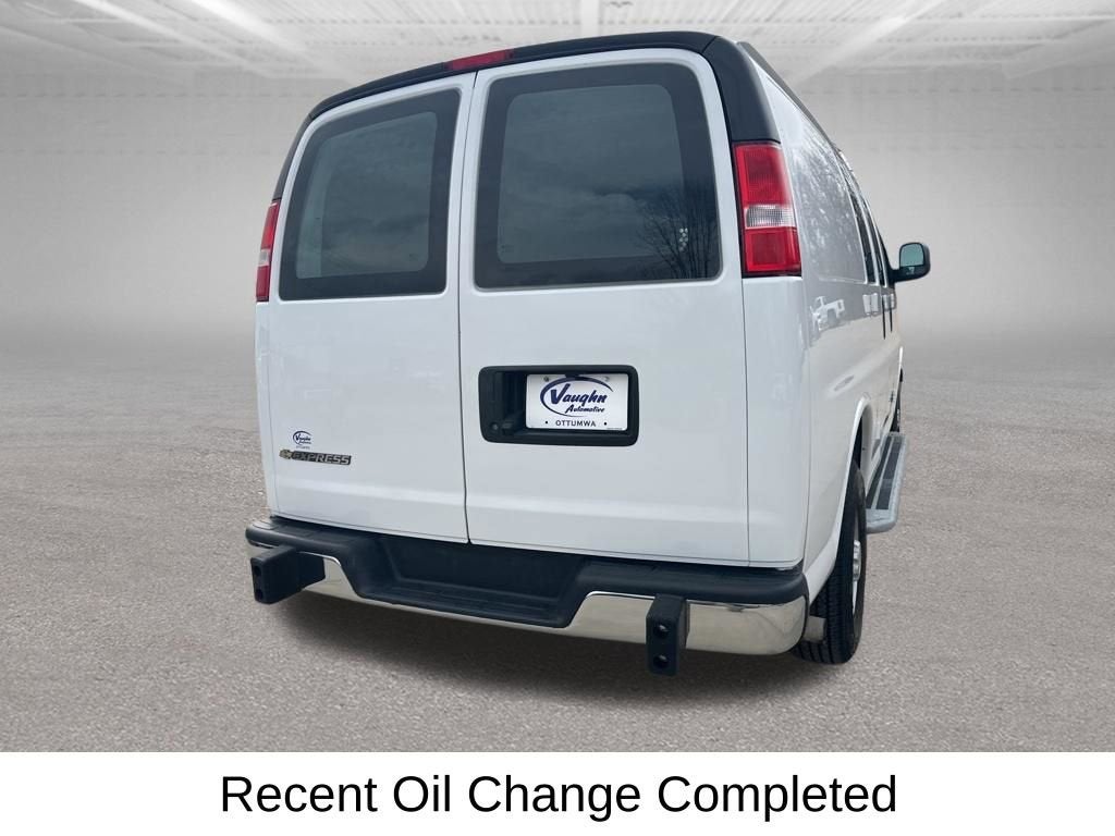 2024 Chevrolet Express Cargo 2500 WT