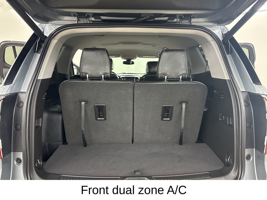 2021 GMC Acadia SLT