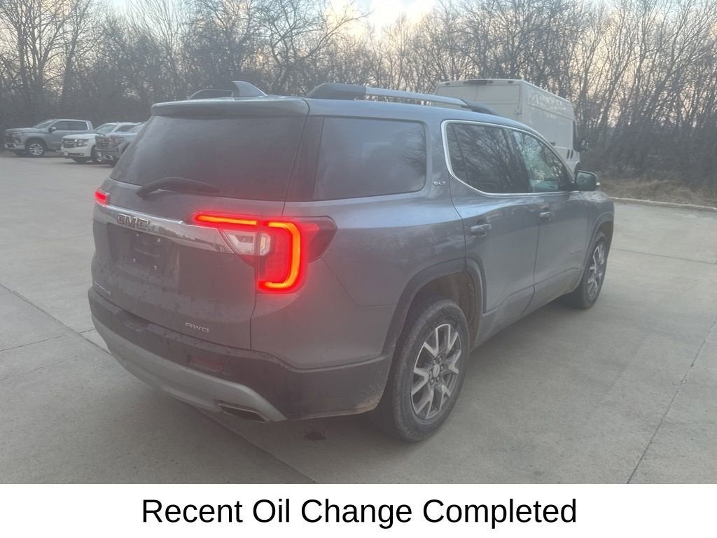 2021 GMC Acadia SLT