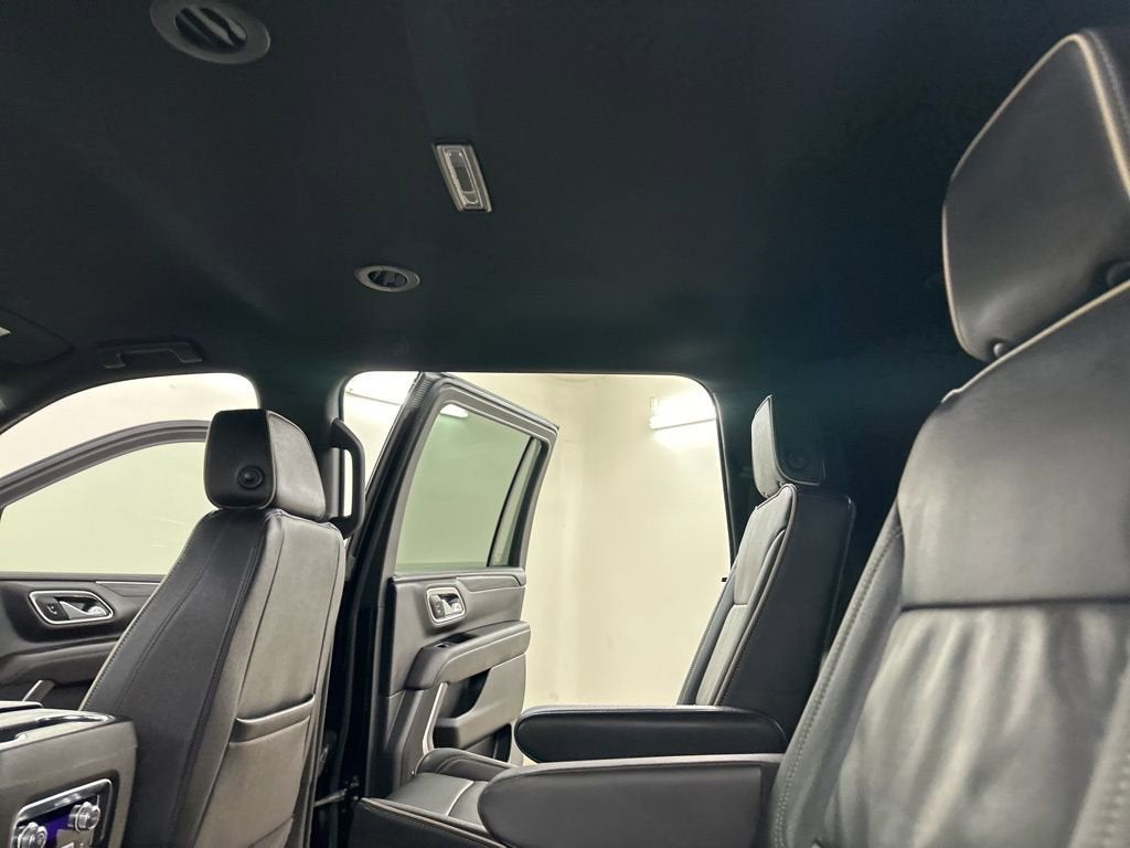 2024 GMC Yukon XL SLT