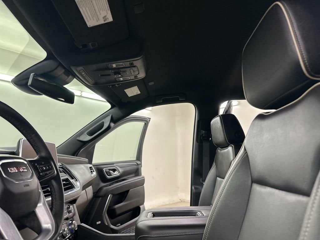 2024 GMC Yukon XL SLT