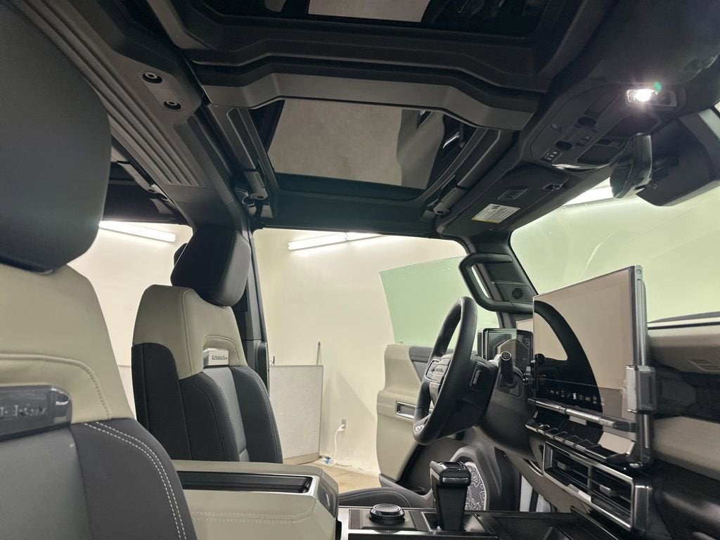 2026 GMC HUMMER EV SUV 2X