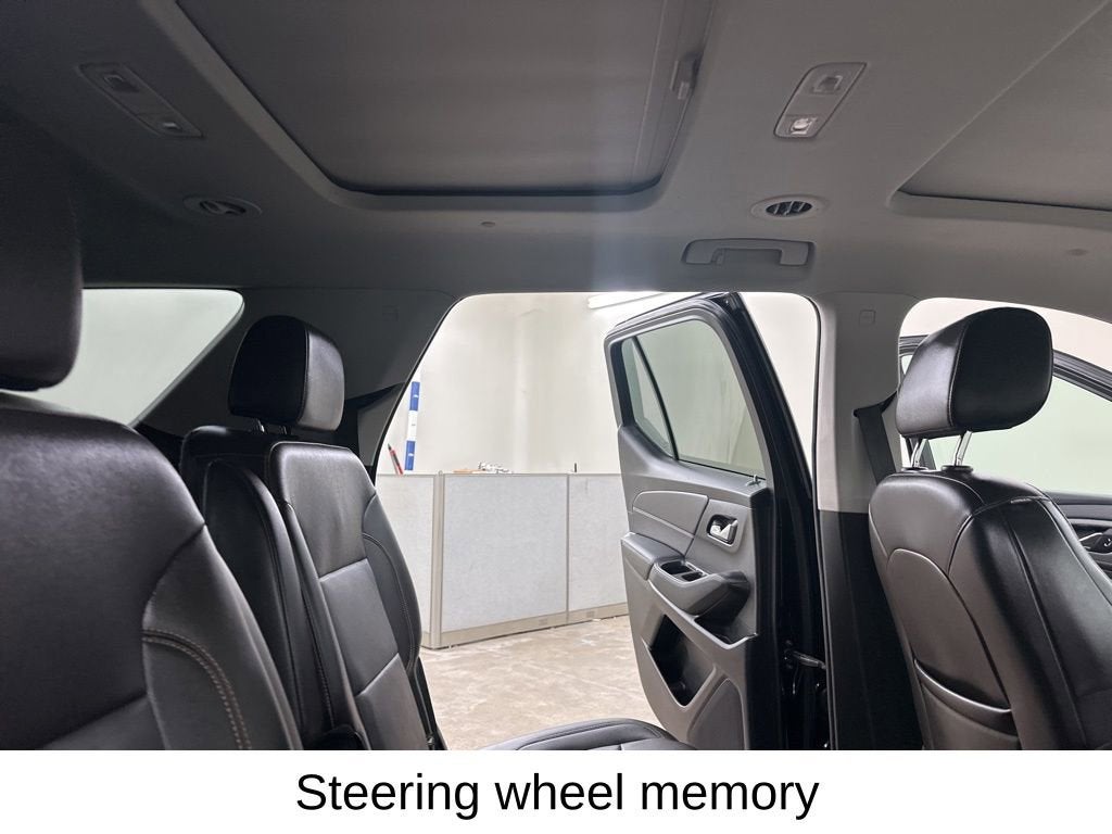 2021 Chevrolet Traverse Premier