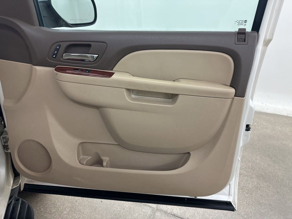 2014 Chevrolet Suburban LTZ