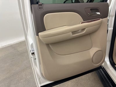 2014 Chevrolet Suburban LTZ