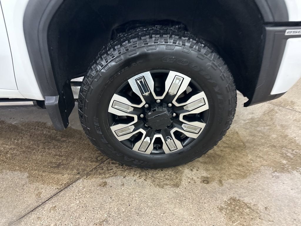 2024 GMC Sierra 2500 HD Denali