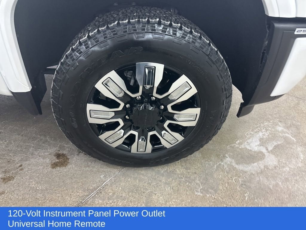 2025 GMC Sierra 2500 HD Denali