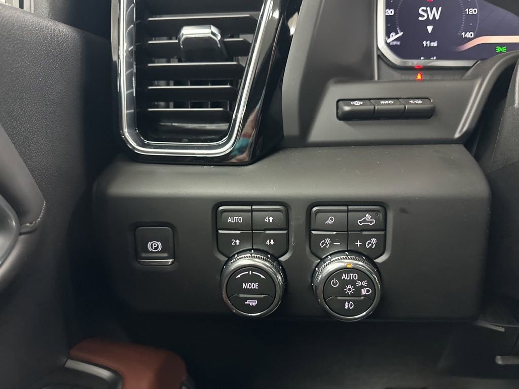 2026 GMC Sierra 3500 HD Denali Ultimate