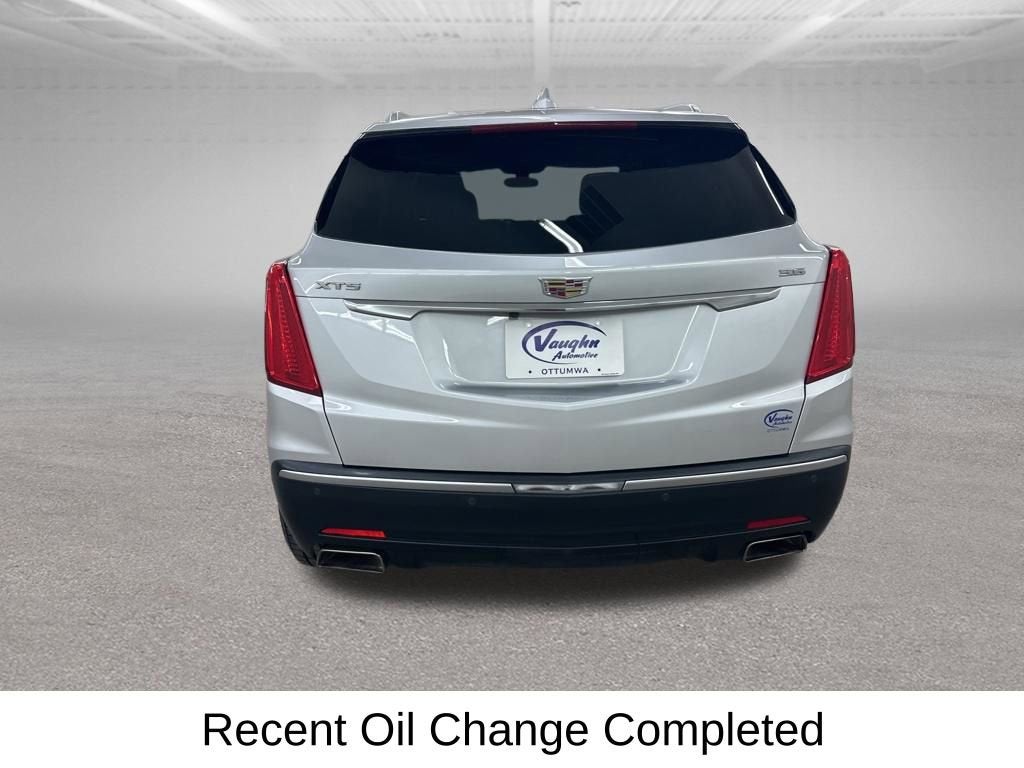 2017 Cadillac XT5 Luxury FWD