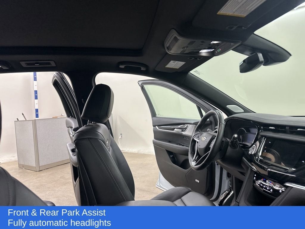 2025 Cadillac XT6 Premium Luxury