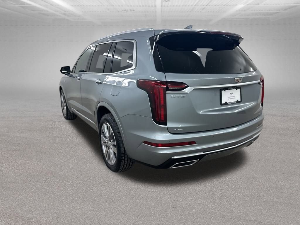 2025 Cadillac XT6 Premium Luxury