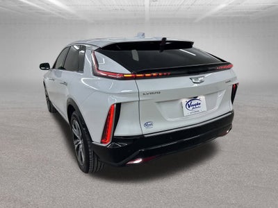 2025 Cadillac LYRIQ Luxury 2