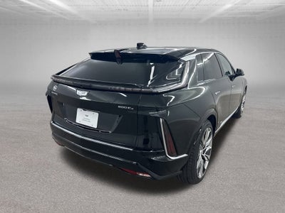 2025 Cadillac LYRIQ Luxury 3