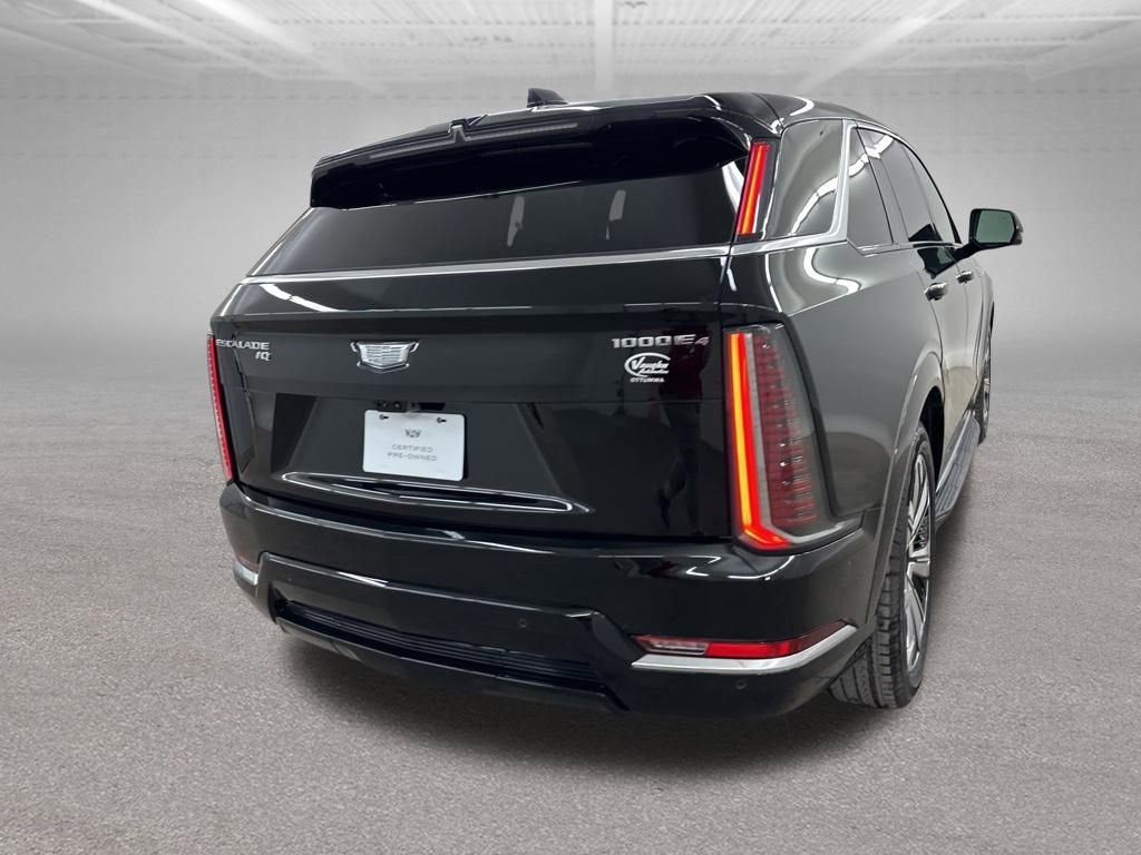 2025 Cadillac ESCALADE IQ Luxury 2