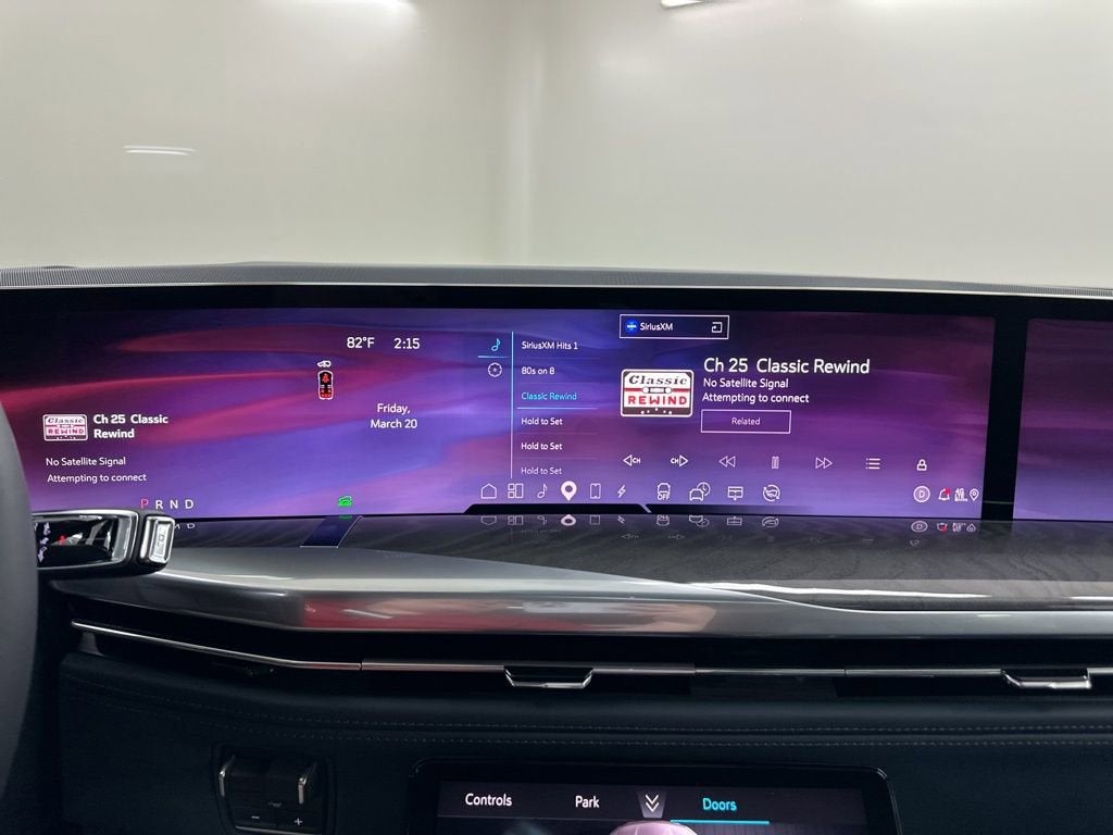 2025 Cadillac ESCALADE IQ Luxury 2