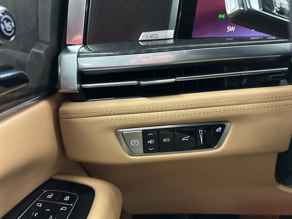 2025 Cadillac ESCALADE IQ Sport 2