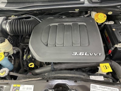 2016 Chrysler Town & Country Touring