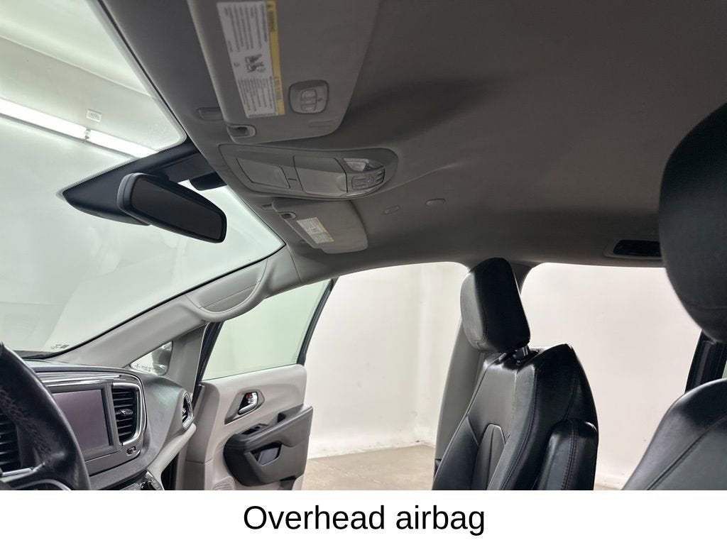 2020 Chrysler Pacifica Touring L