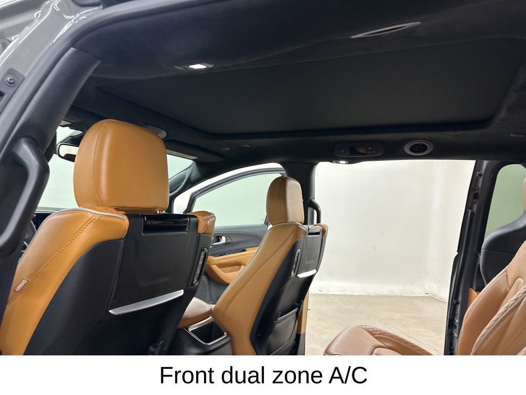 2023 Chrysler Pacifica Pinnacle