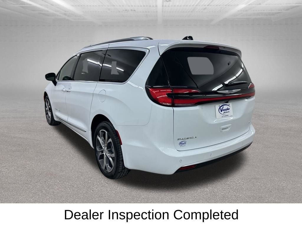 2026 Chrysler Pacifica Pinnacle